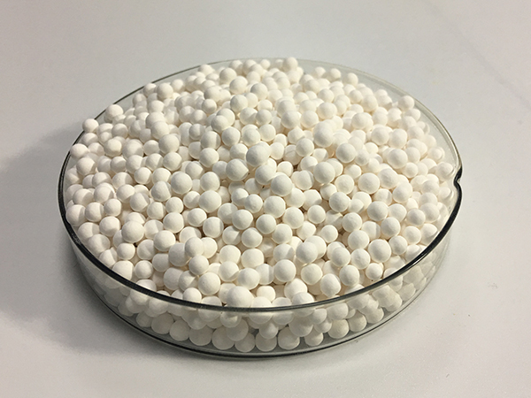 hth.com:“小波澜”透视 金龙鱼的有容乃大、居安思危